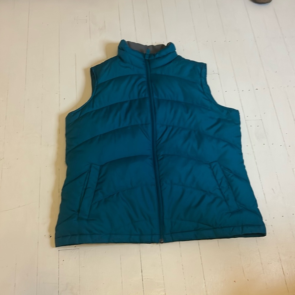 Lands end lightweight vest